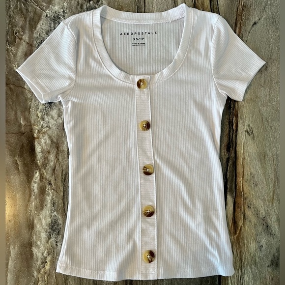 Aeropostale XS White Ribbed T-Shirt 5 Button Placket - Picture 3 of 14